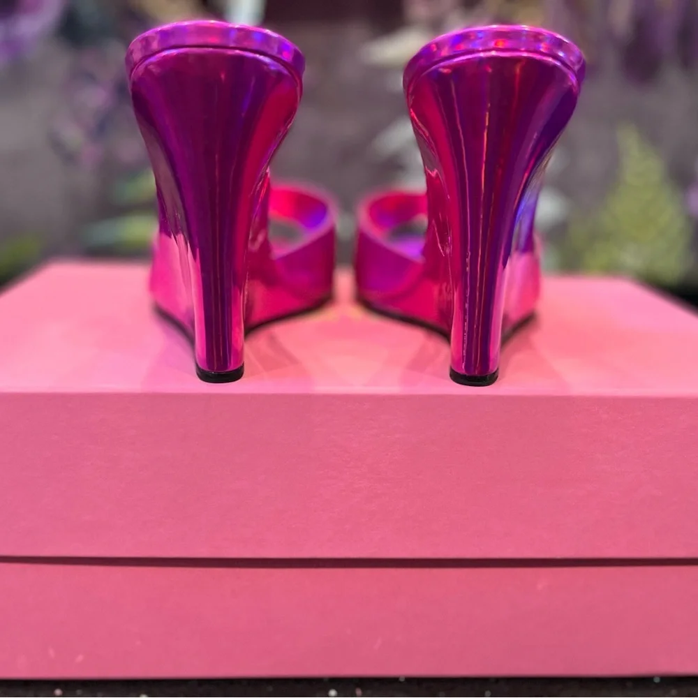 ✨✨NWT✨✨ BARBIECORE Paris Texas Prisma Fuchsia mules - Picture 4 of 8